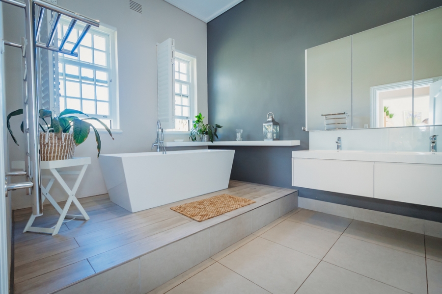 5 Bedroom Property for Sale in Glenwood Western Cape